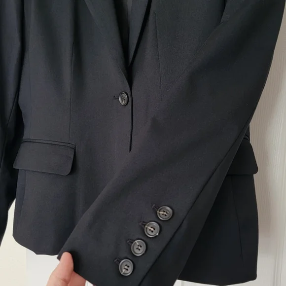 Calvin Klein Classic Black Women's Blazer, Size 8 - Picture 5 of 10